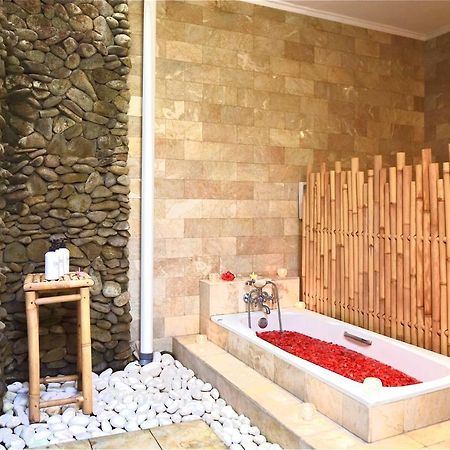 Arona Villa Sanur Экстерьер фото