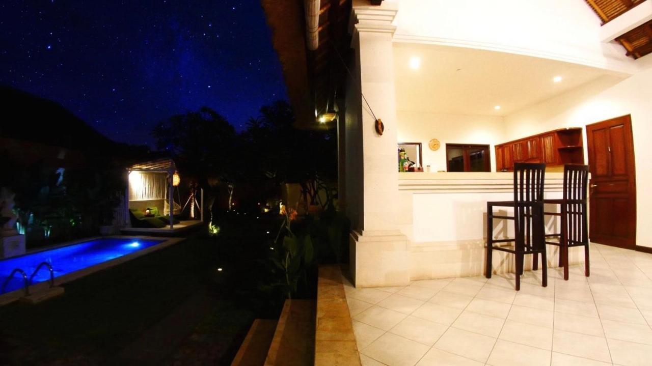 Arona Villa Sanur Экстерьер фото